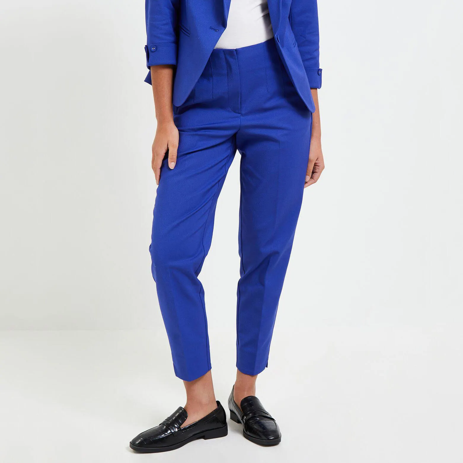 Pantalon cigarette femme