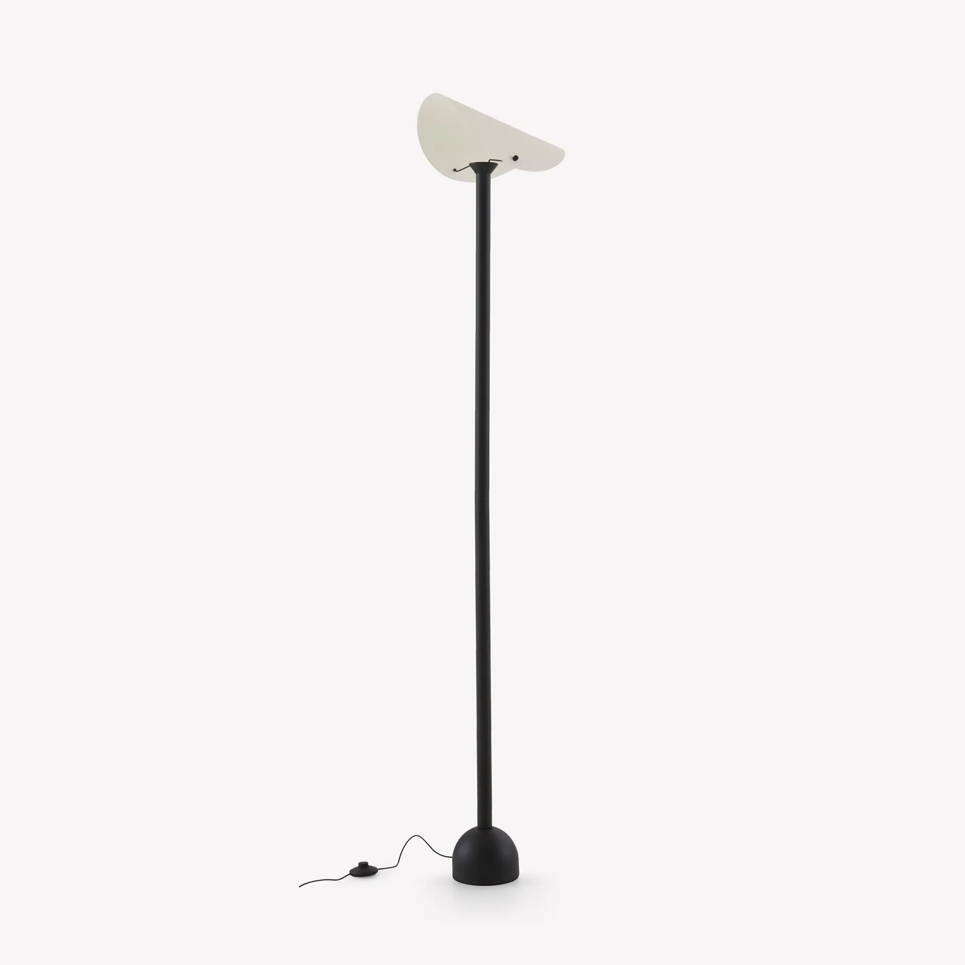 Courrier Lampadaire