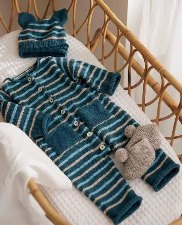 Modèle combinaison bébé Lenny