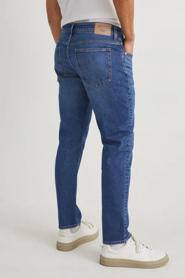 Tapered jeans - LYCRA®
