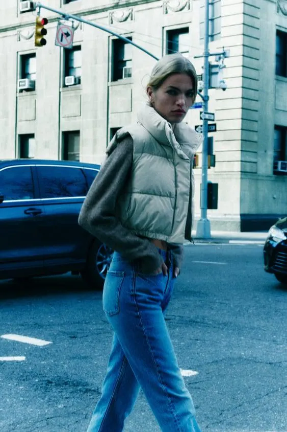 CROPPED RUBBERISED GILET