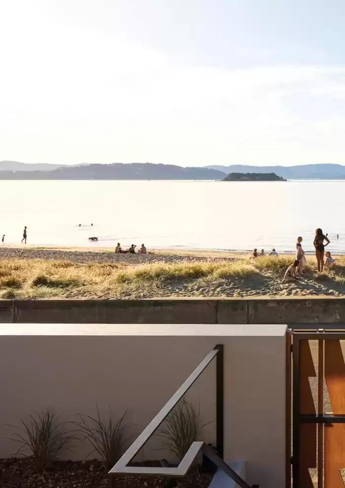 C O N T R A C T L O O K B O O K du 7 janvier au 31 décembre 2025 - Catalogue page 250