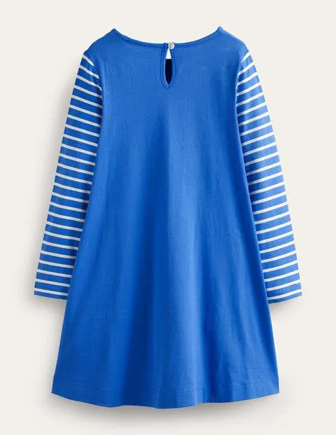 Robe à grand appliqué