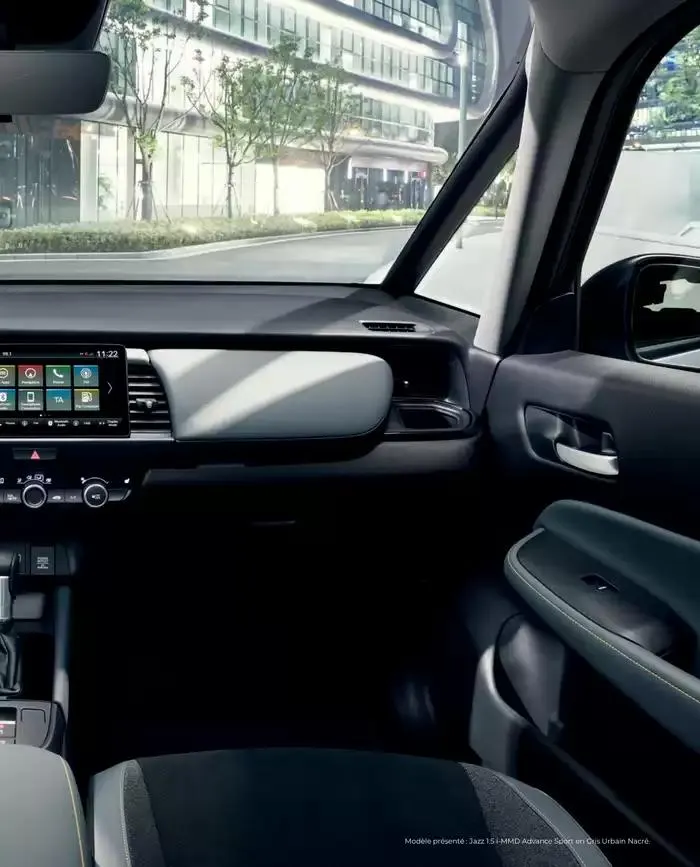 JAZZ e: Hev HYBRID du 7 janvier au 31 mai 2025 - Catalogue page 23