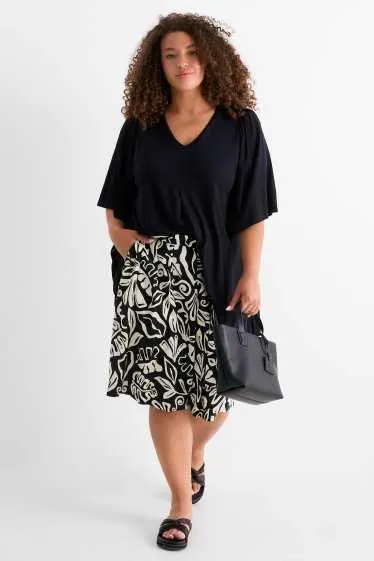 Bermuda shorts - high waist - patterned - textured