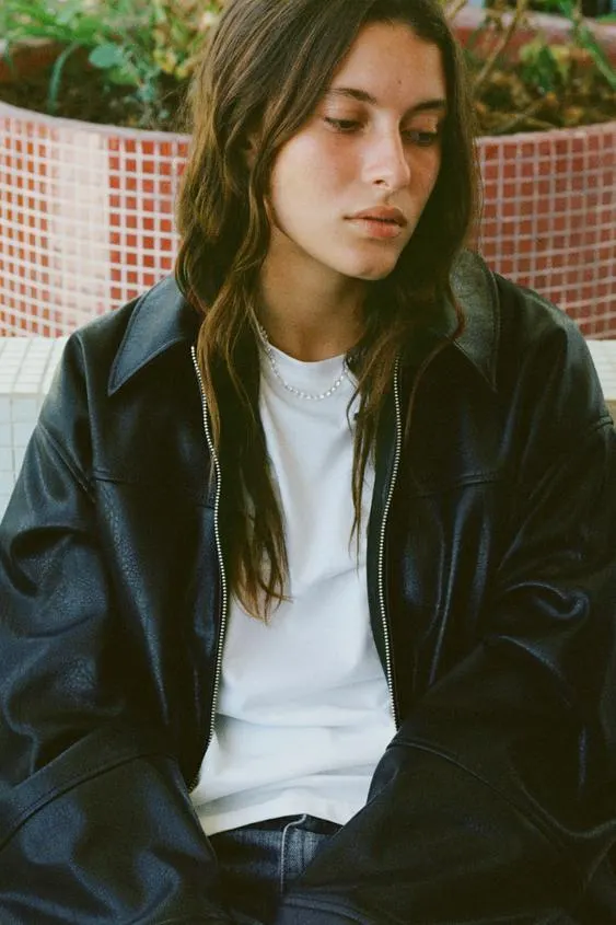 CHAQUETA BOMBER EFECTO PIEL