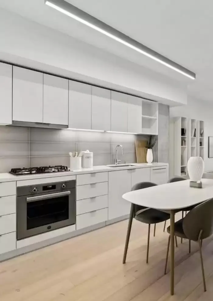 C O N T R A C T L O O K B O O K du 7 janvier au 31 décembre 2025 - Catalogue page 122