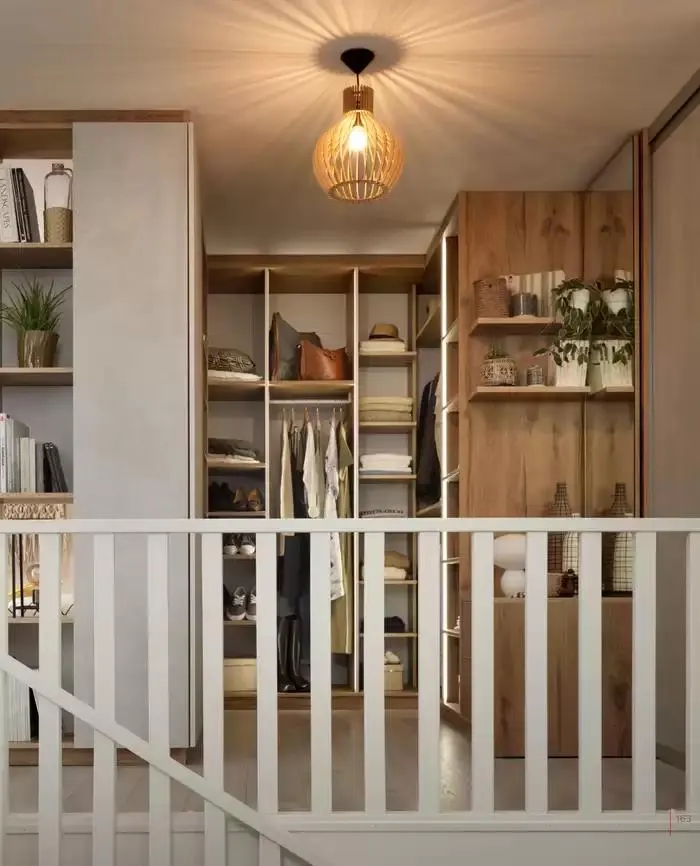 SCHMIDT 2025 du 8 janvier au 31 décembre 2025 - Catalogue page 163