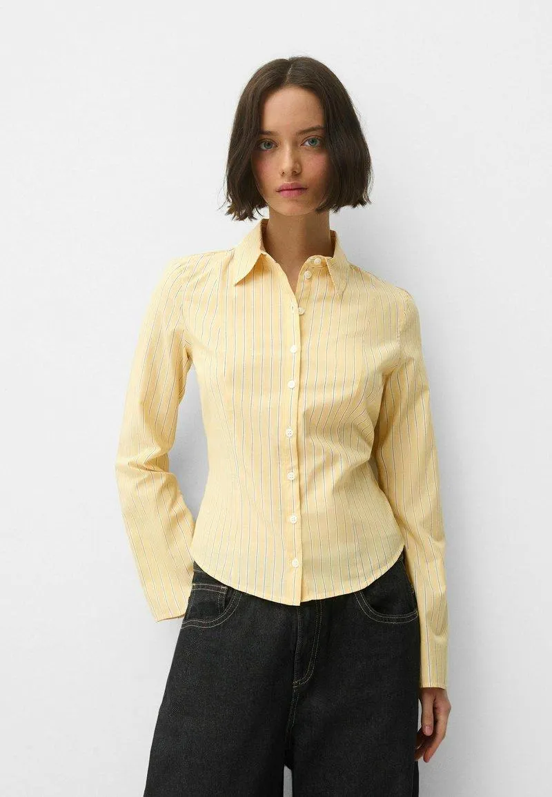 WITH WIDE SLEEVES - Chemisier - yellow