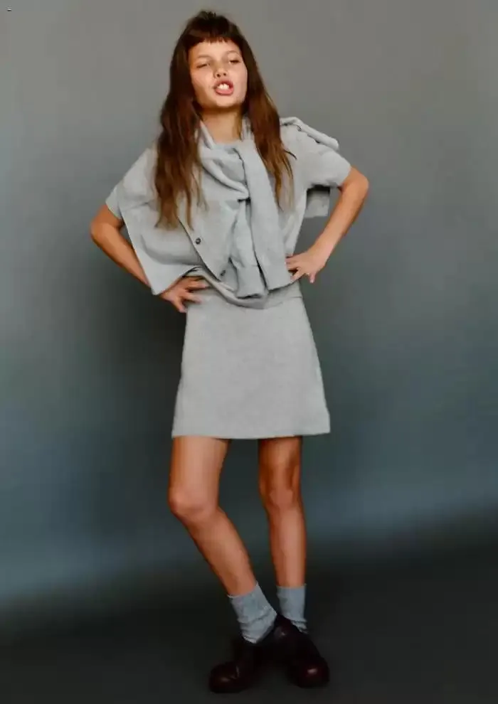 Girls' New in Clothes du 7 janvier au 31 janvier 2025 - Catalogue page 2