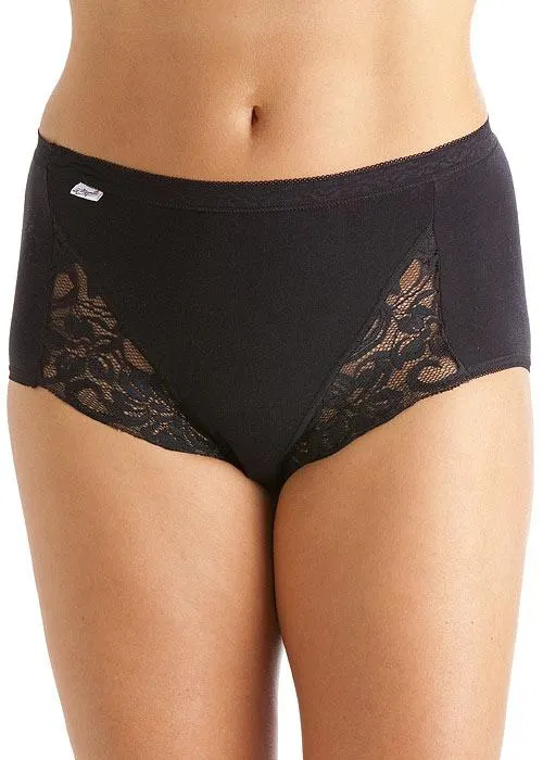 La Marquise Comfort Stretch Lacy Maxi Brief 3 Pack