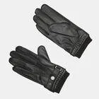 Guante de hombre de piel de napa con correa y botón