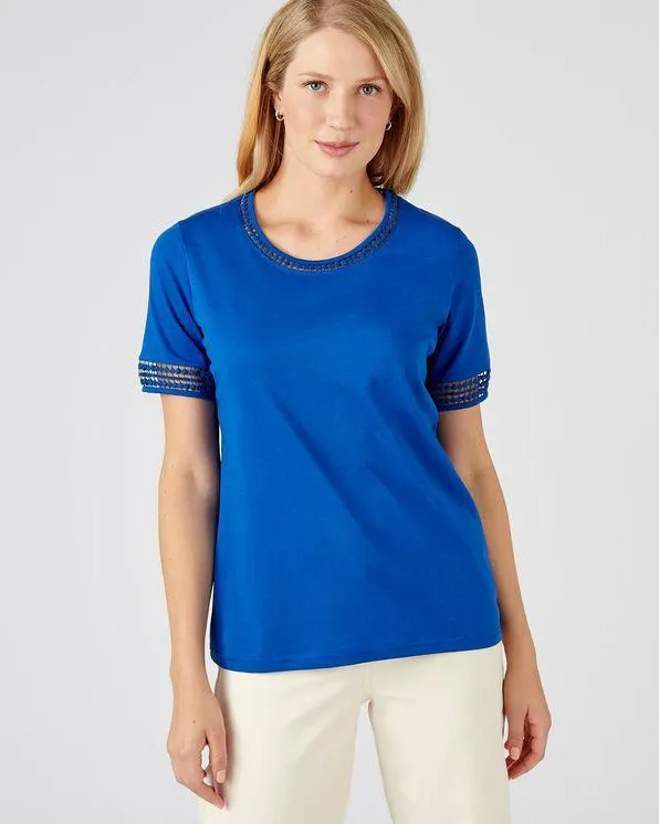 T-shirt in zuiver katoen met macramé