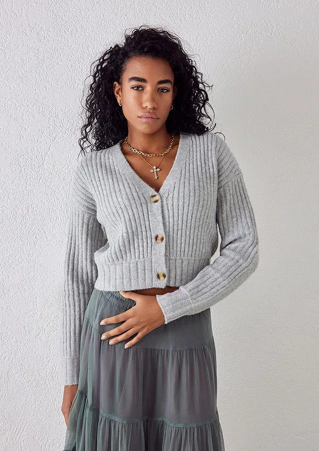 UO Kai Cosy Cardigan Corto