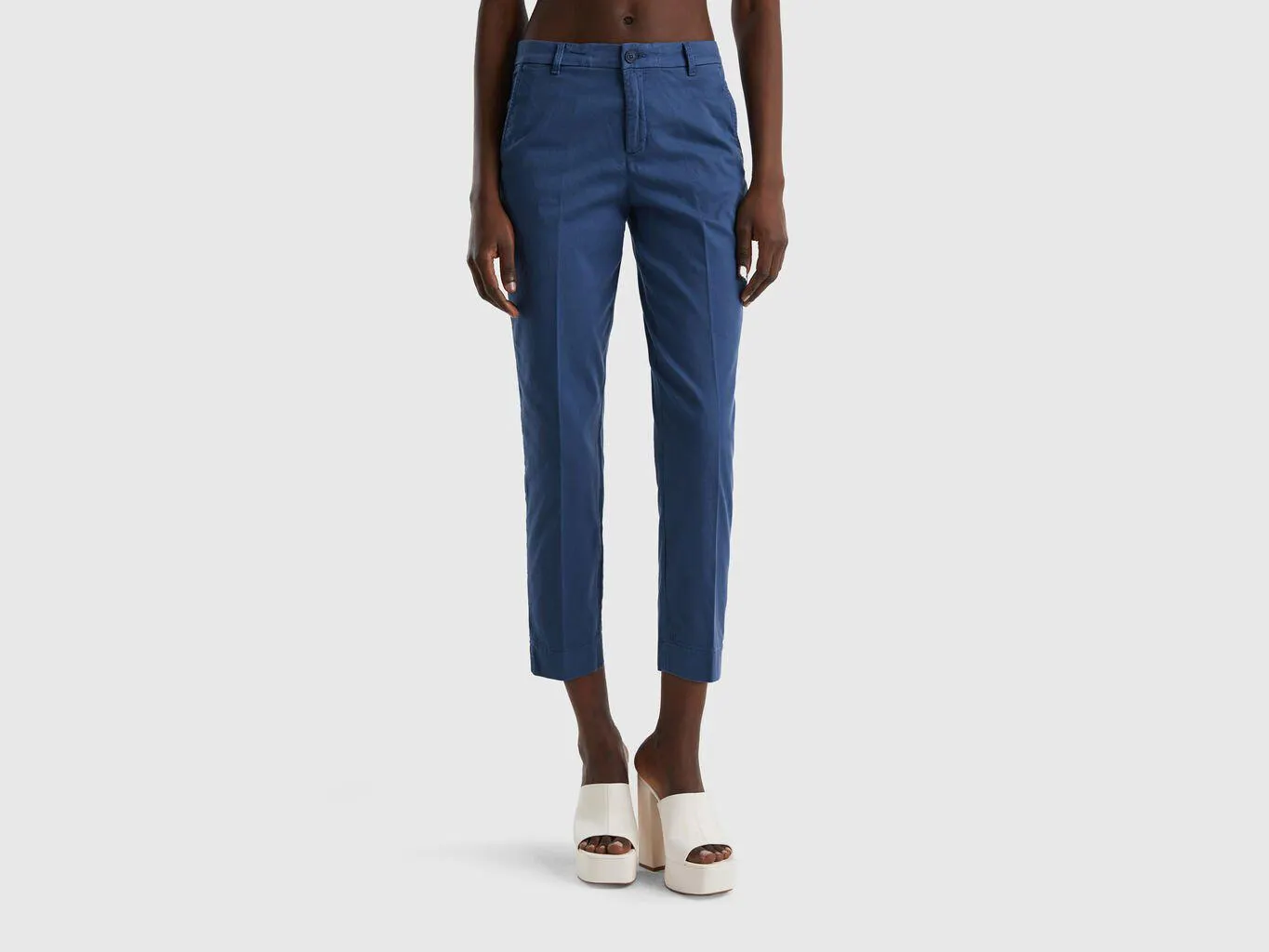 Chino cropped in cotone stretch