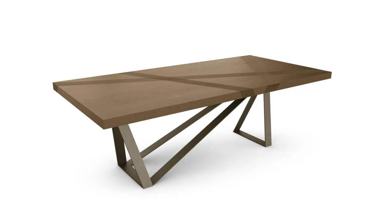 TRACK dining table