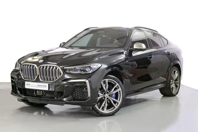 BMW X6 M50i