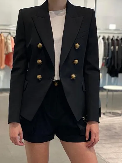 Black Lapel Neck Long Sleeve Blazer