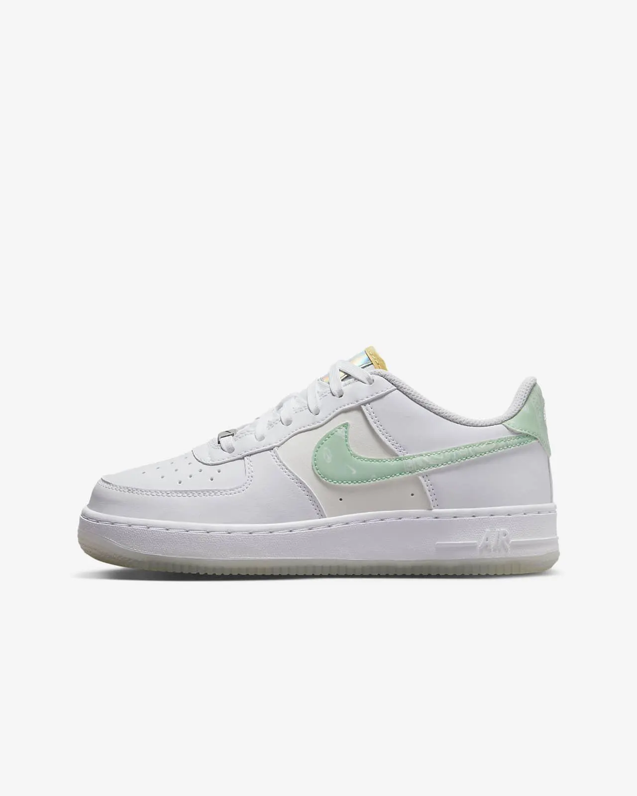 Nike Air Force 1 LV8
