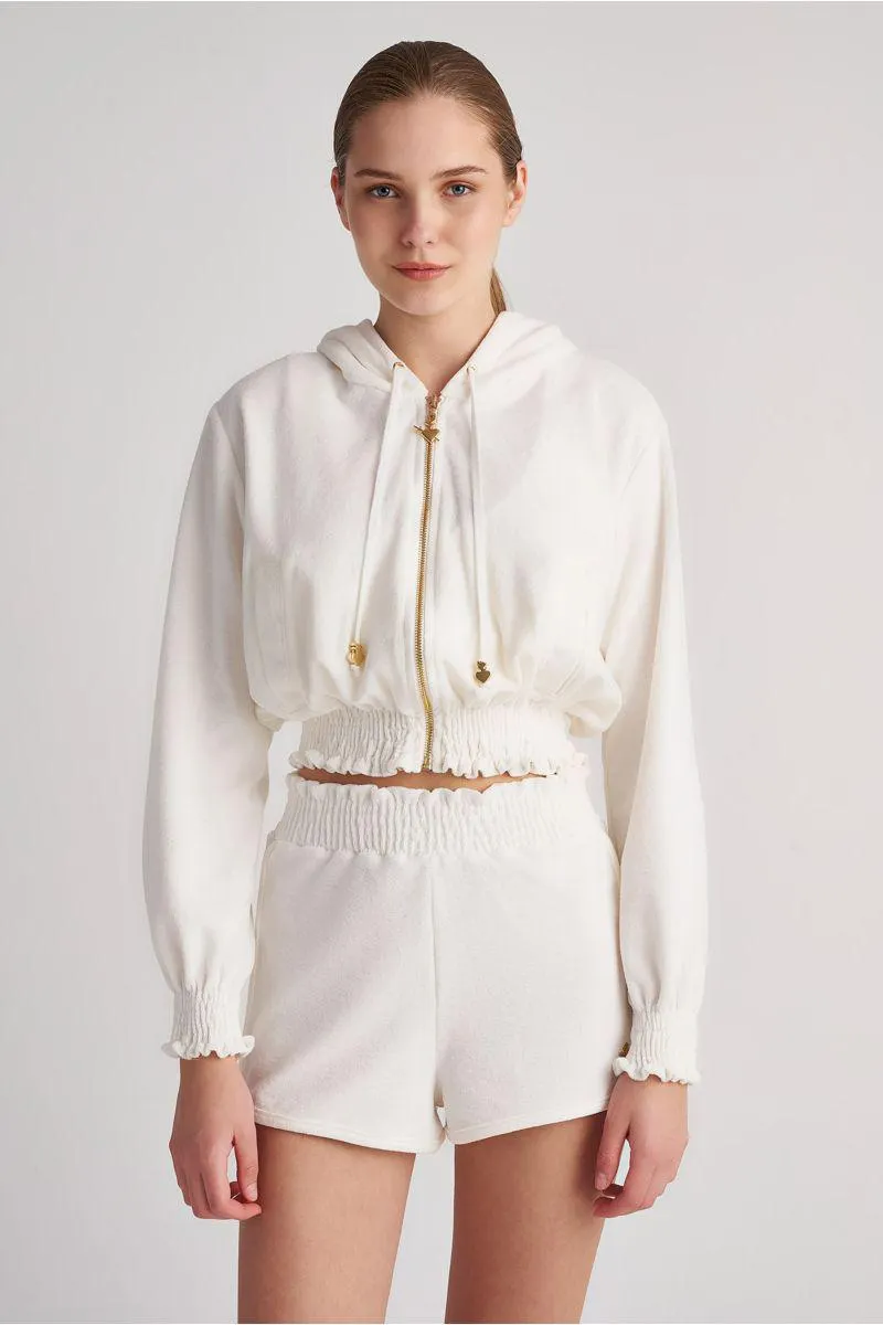 EXCLUSIVE ΚΟΝΤΗ ΠΕΤΣΕΤΕ ΖΑΚΕΤΑ ΜΕ ΚΟΥΚΟΥΛΑ