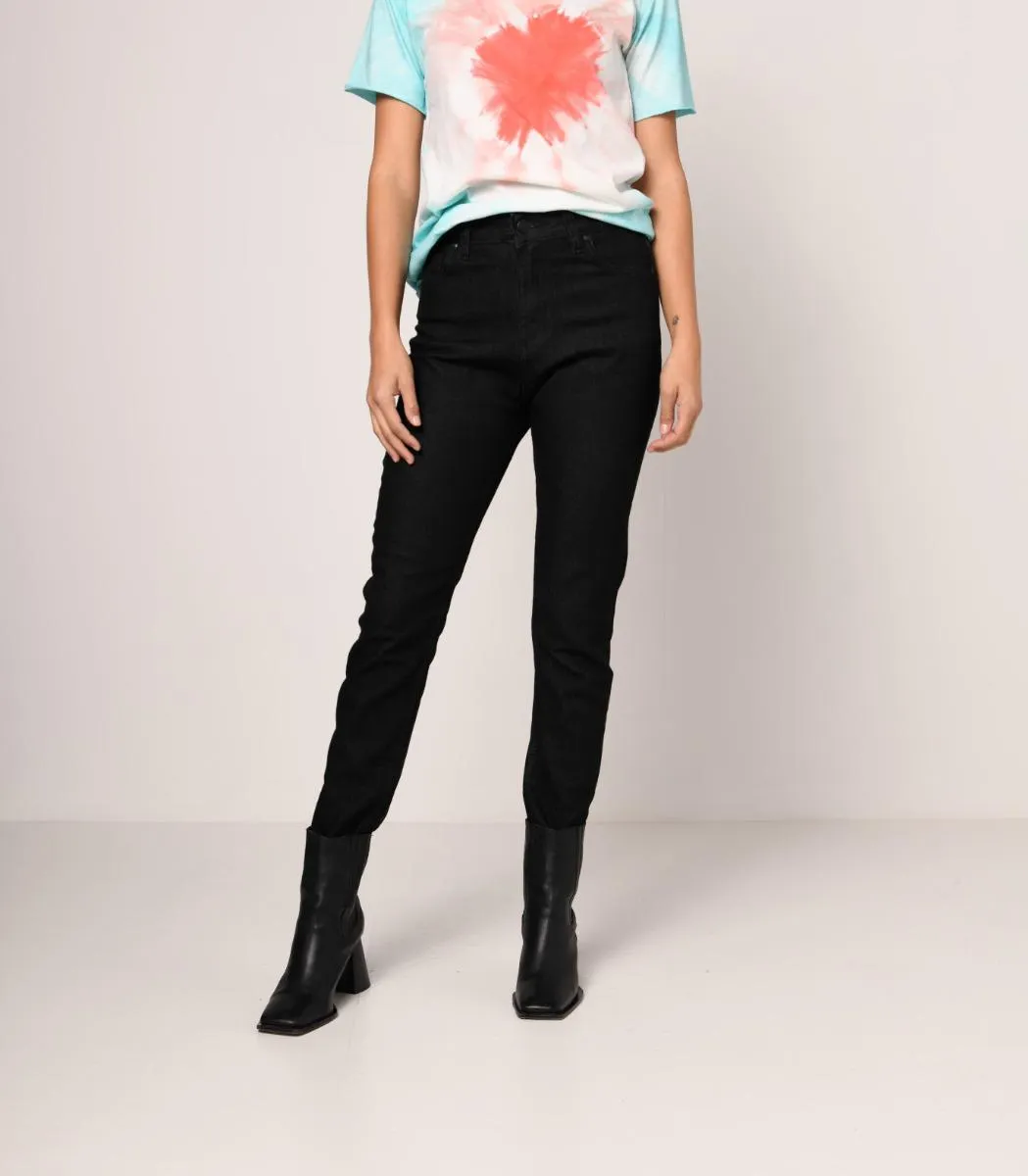 JEAN JULIA CLASSIC BLACK DARKEST