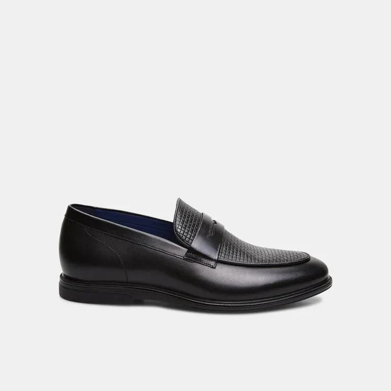 Mocasines de hombre de piel con pala trenzada