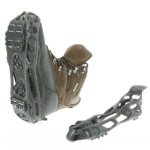 Atom Outdoors liukuesteet 24 nastalla