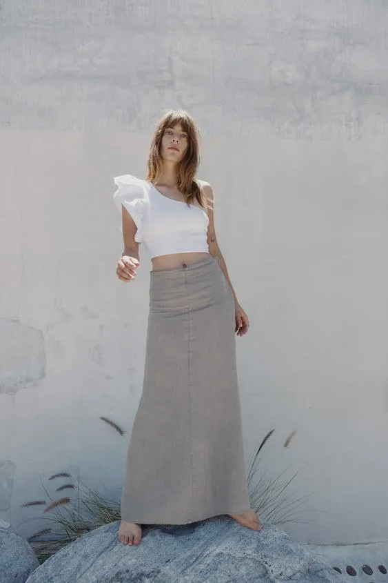 T-SHIRT WITH ASYMMETRIC RUFFLE