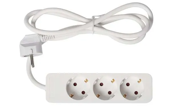 3-osainen jatkojohto sisäkäyttöön