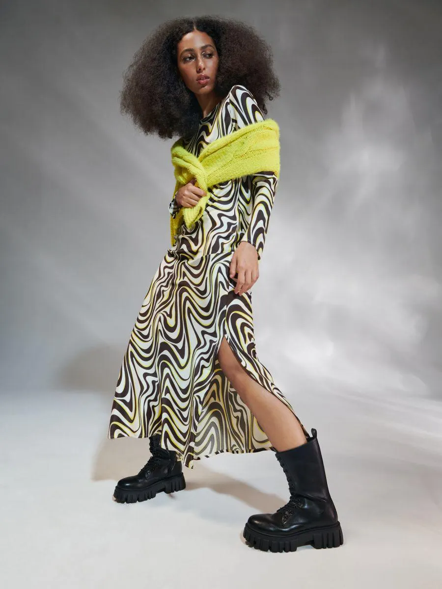 Sukienka maxi ze wzorem