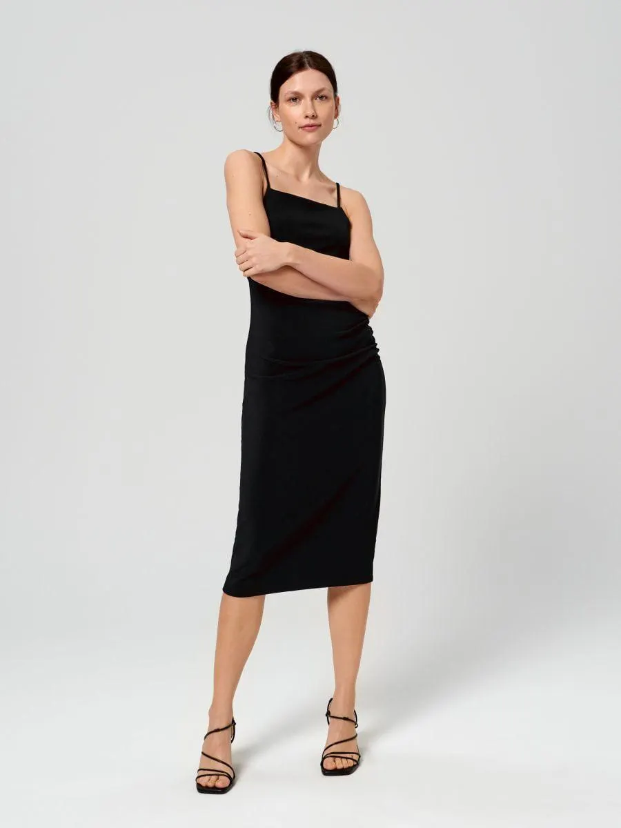 Sukienka midi prążkowana