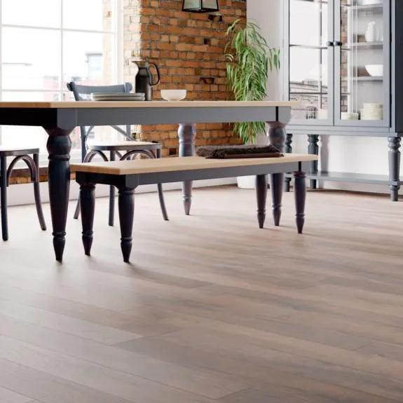 Tegola Amazone Pettersson Oak Dark Laminate