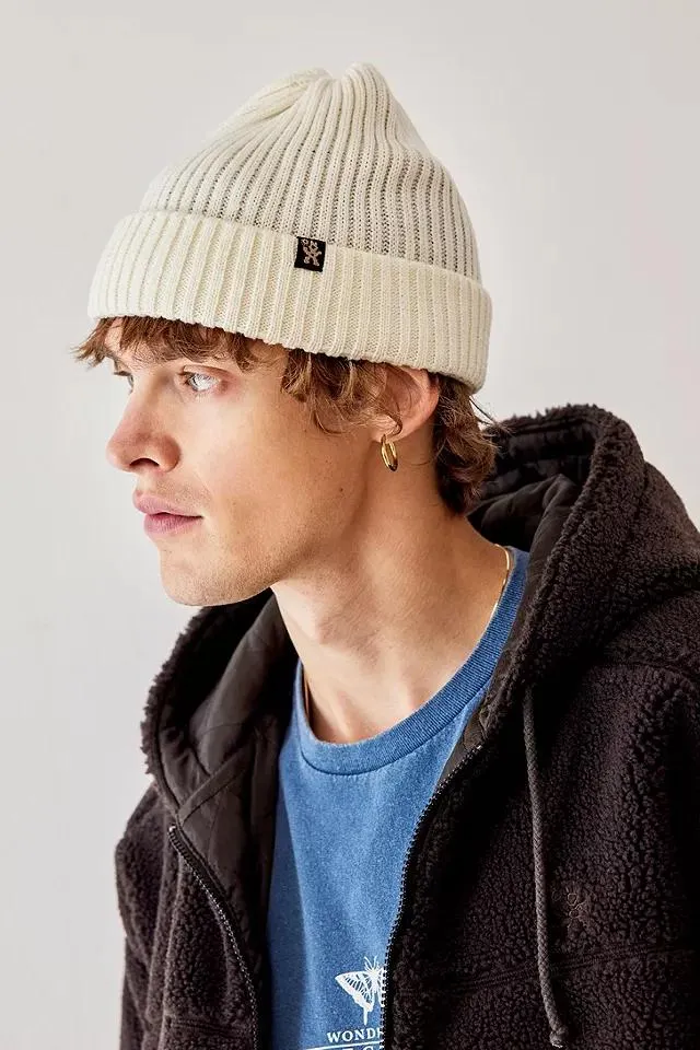 UO Nomad Crema Berretto