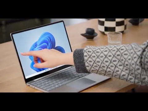 MICROSOFT - Ultrabook SURFACE LAPTOP GO 2 I5/8GB/128GB-Platinum