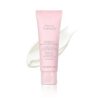 TimeWise® Age Minimize 3D® Day Cream SPF30 comb/oily