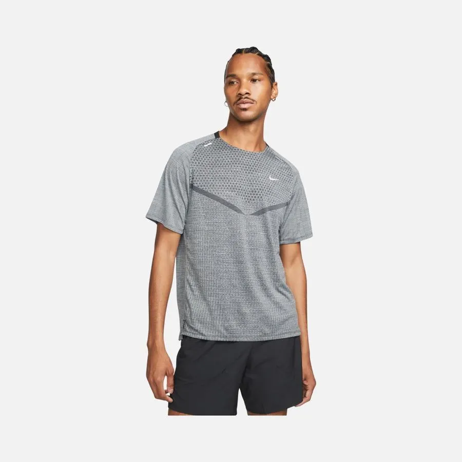 Nike Dri-Fit ADV TechKnit Ultra Running Short-Sleeve Erkek Tişört