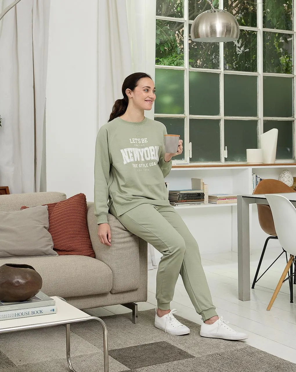 Γυναικείο παντελόνι φόρμας εγκυμοσύνης πράσινο