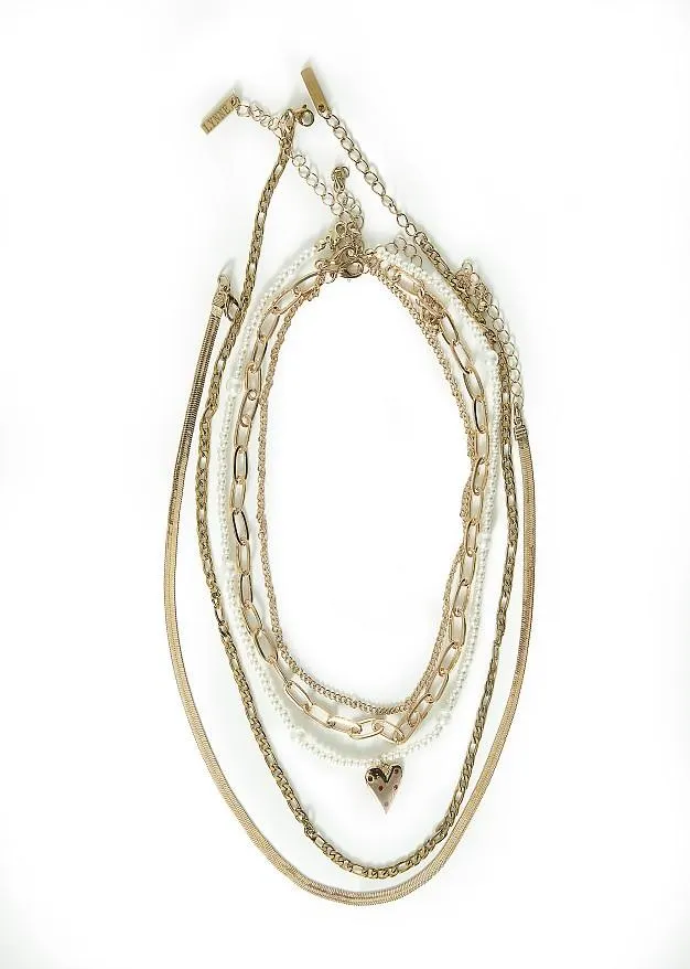 Σετ κολιέ με αλυσίδες, πέρλες και statement καρδιά