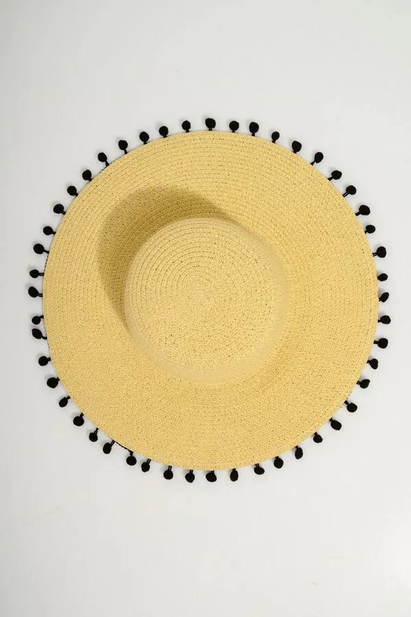 Καπέλο με μεγάλο γείσο