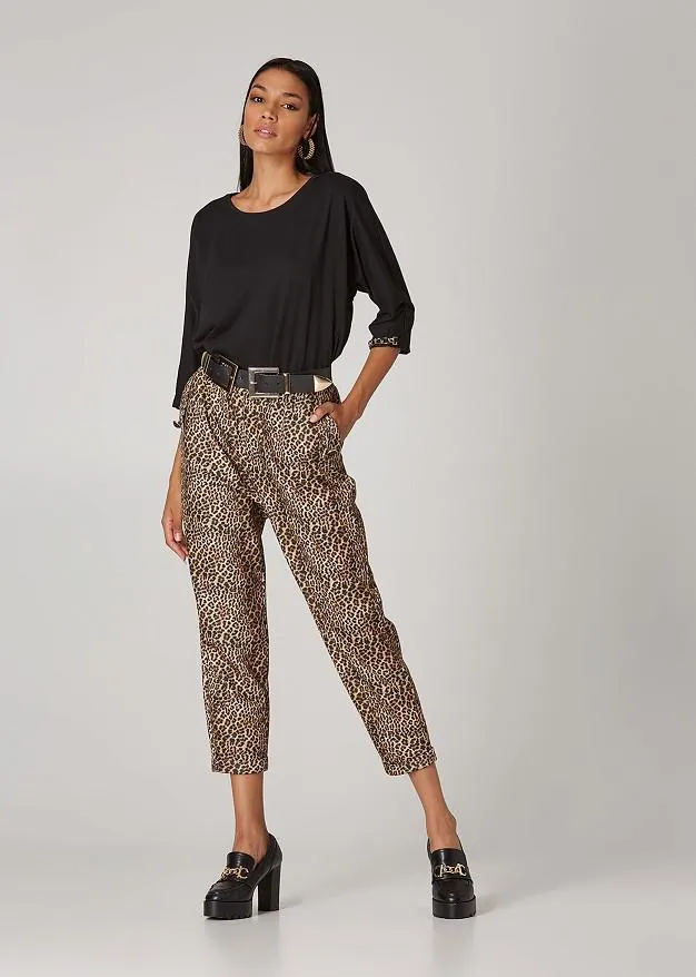 Μπλούζα με διακοσμητικές αλυσίδες στα μανίκια