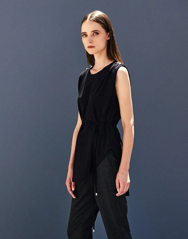 Αμάνικο τοπ με κουμπιά