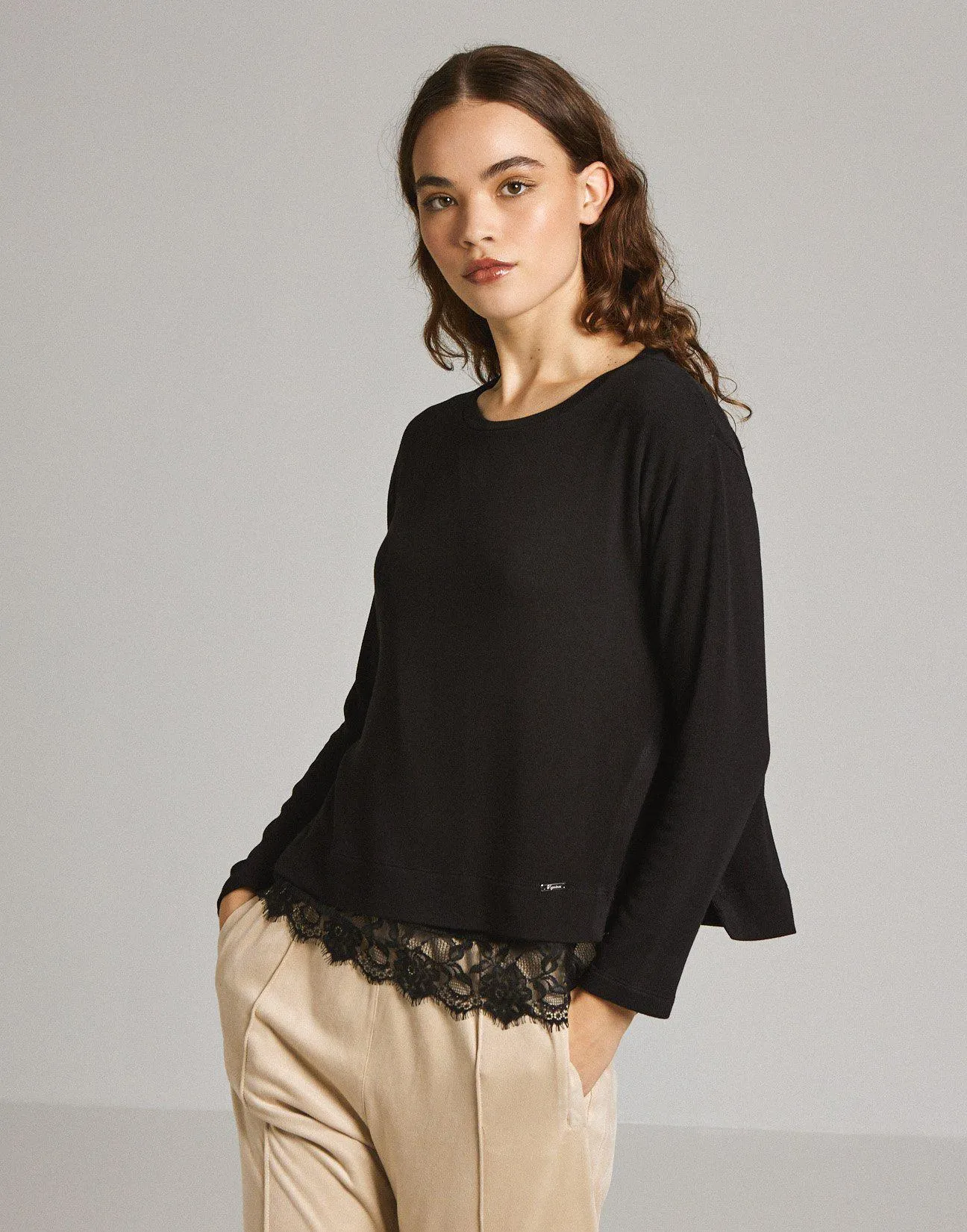 Μπλούζα με συνδυασμό