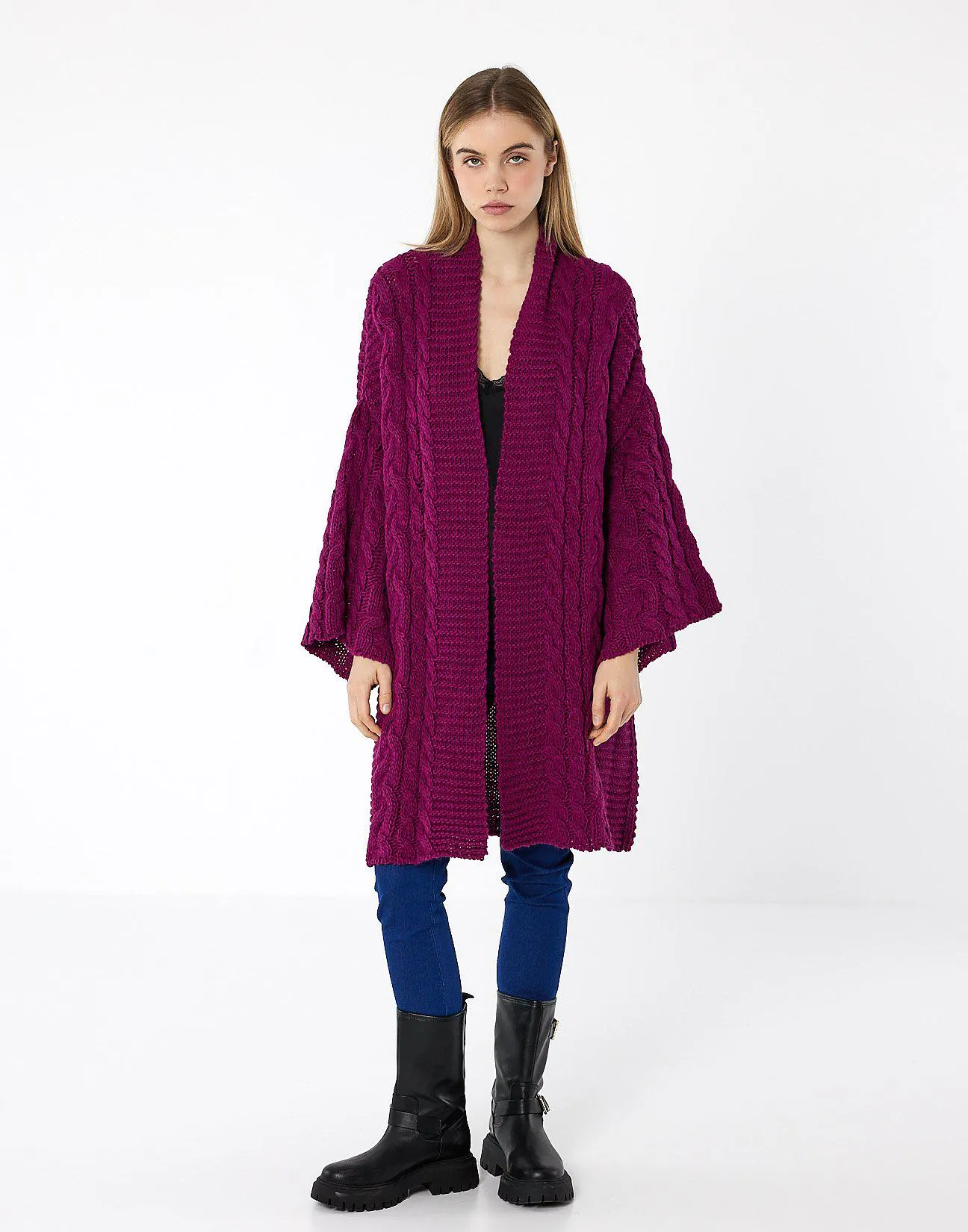 Ζακέτα με πλέξη κοτσίδα