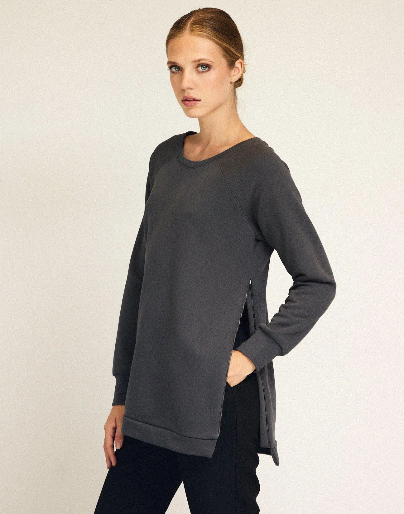 Oversized φούτερ με φερμουάρ