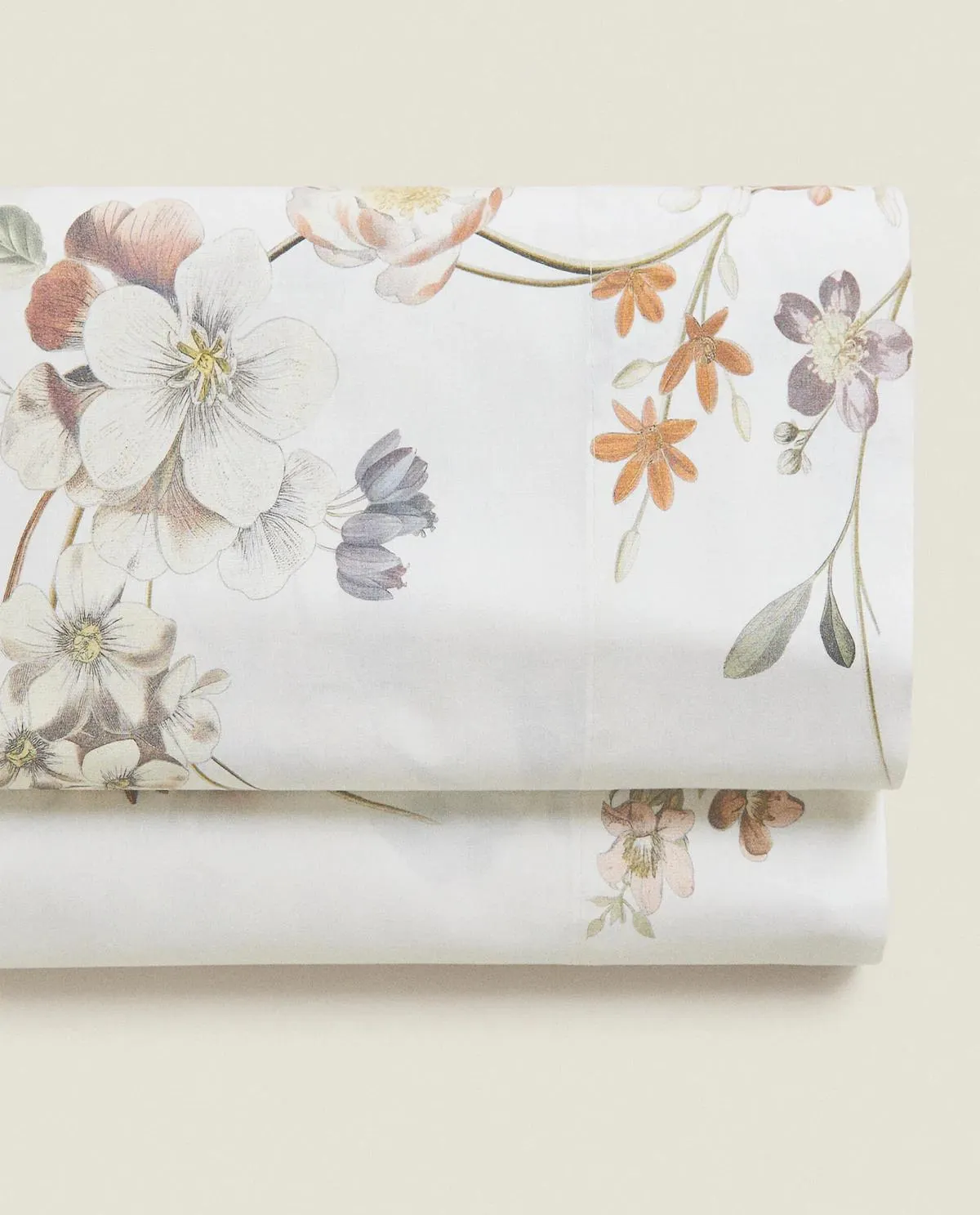 ΠΑΝΩΣΕΝΤΟΝΟ ΜΕ ΦΛΟΡΑΛ ΣΧΕΔΙΟ