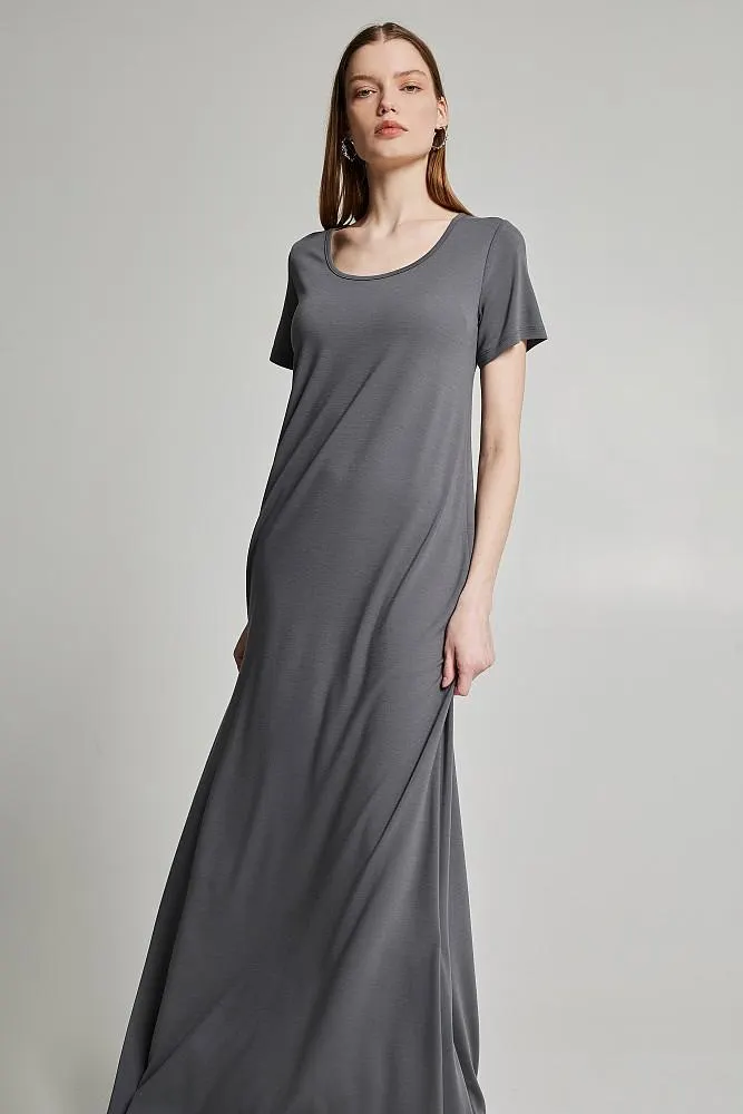 Basic maxi dress