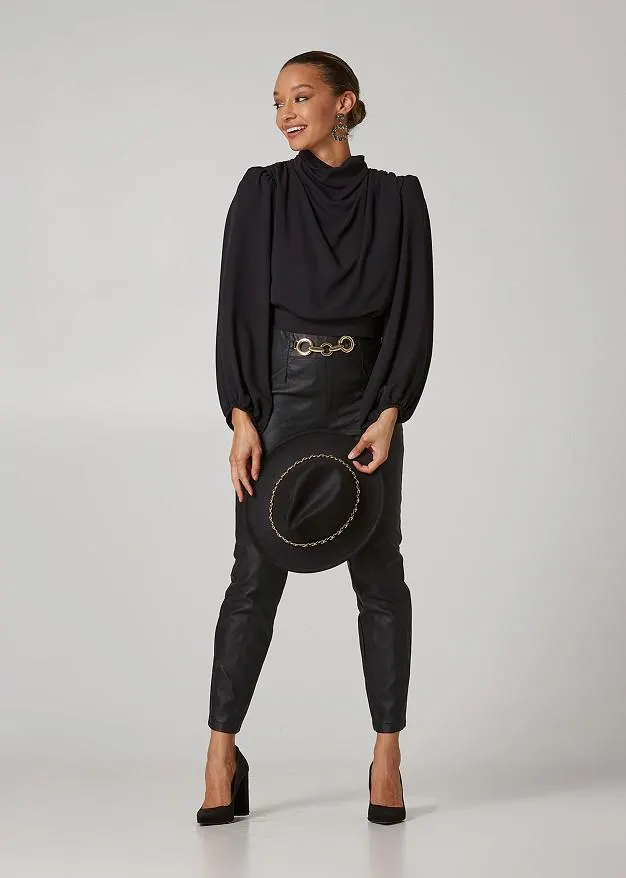 Cropped ντραπέ μπλούζα