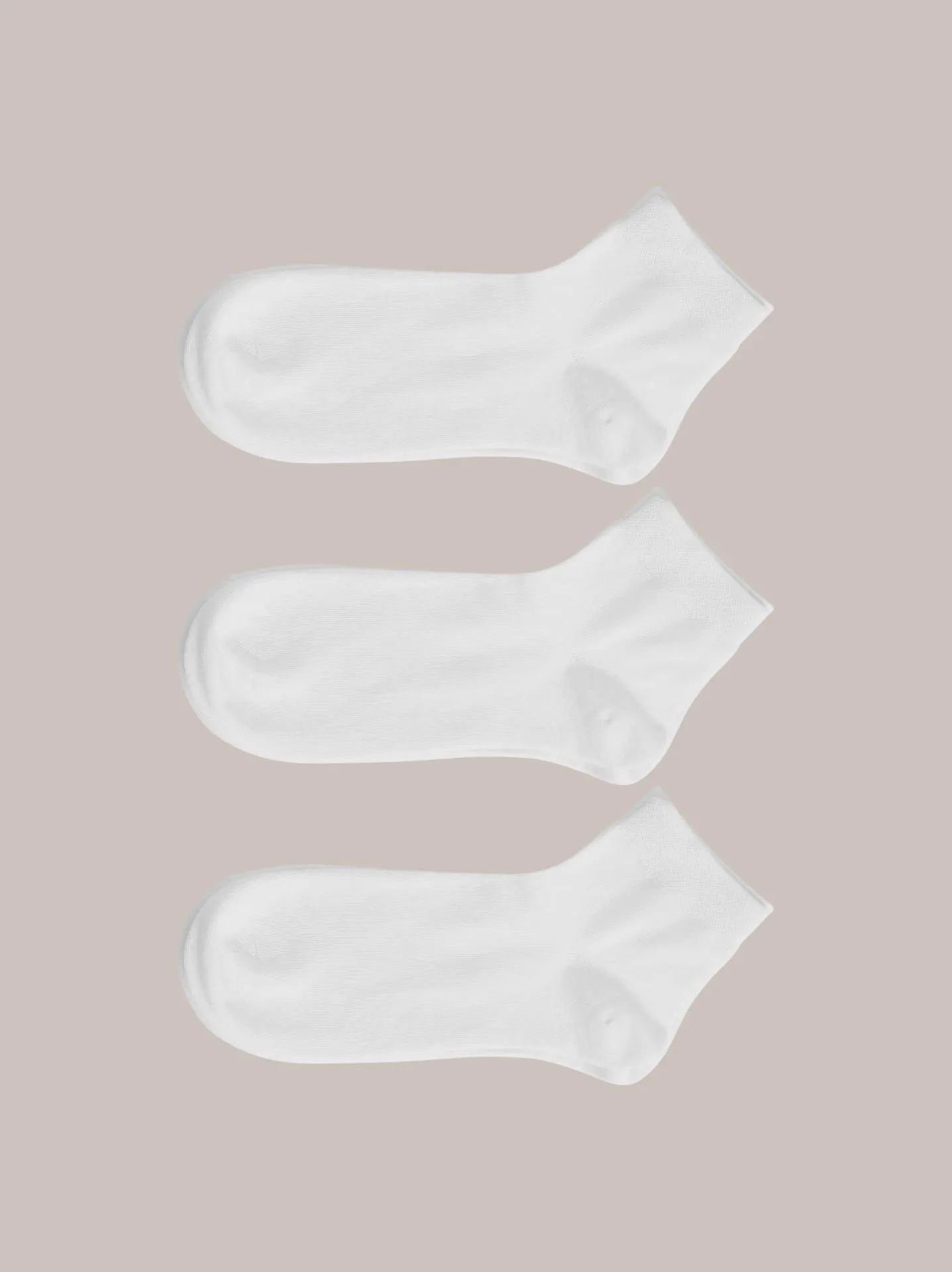 Σετ με 3 ζευγάρια ανδρικές κάλτσες σε λευκό