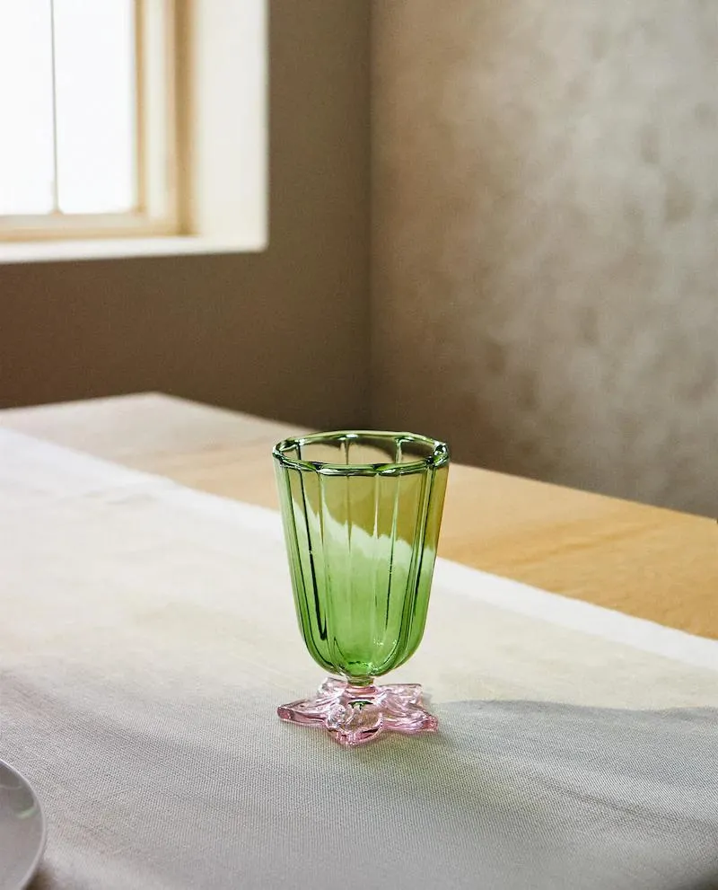 ΚΟΛΟΝΑΤΟ ΠΟΤΗΡΙ ΑΠΟ ΒΟΡΙΟΠΥΡΙΤΙΚΟ ΓΥΑΛΙ ΜΕ ΛΟΥΛΟΥΔΙ ΣΤΗ ΒΑΣΗ