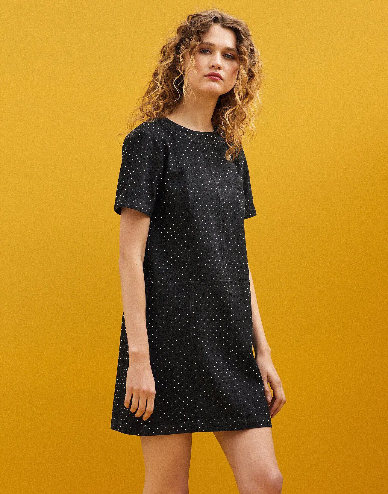 Ντένιμ φόρεμα σε στρας